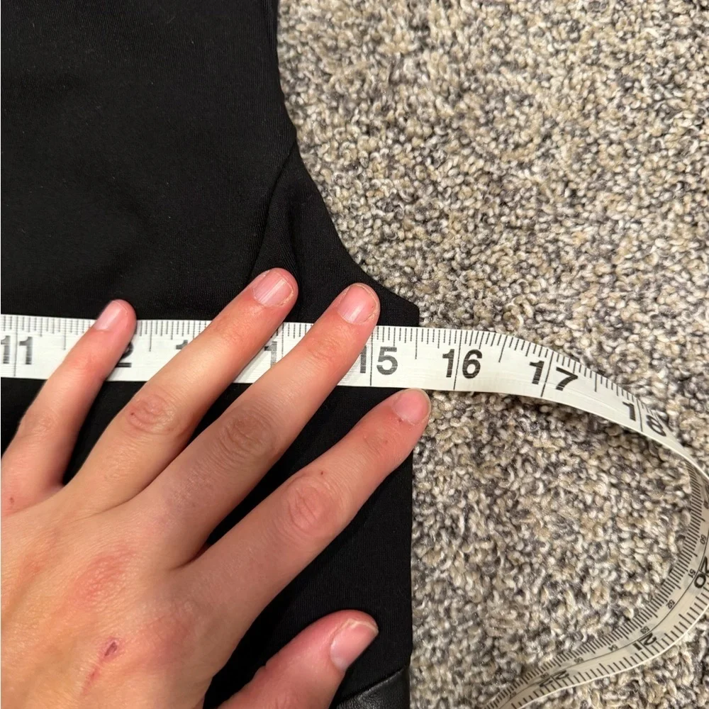 Danier women’s Elegant Black Evening Dress size 8 EUC - Picture 4 of 7